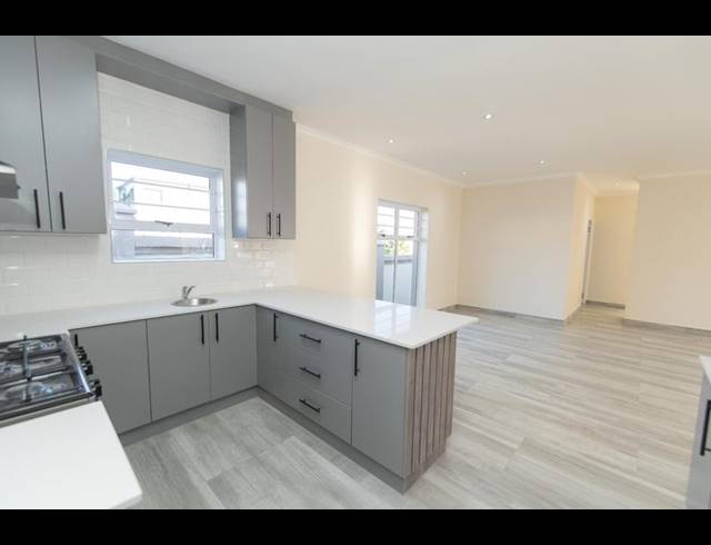 3 BEDROOM TOWNHOUSE FOR SALE IN KAMMA HEIGHTS